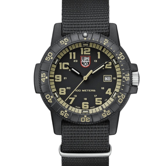 Luminox 0333 Swiss Made Leatherback Sea Turtle Giant 44mm Men's Watch XS.0333 - Picture 1 of 3